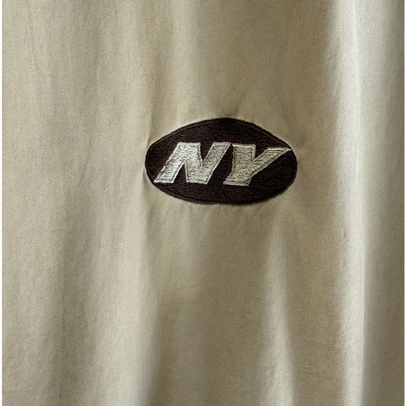 Bobby Jones water resistant silk bomber jacket with Jets embroidery•Men’s medium - Picture 3 of 10